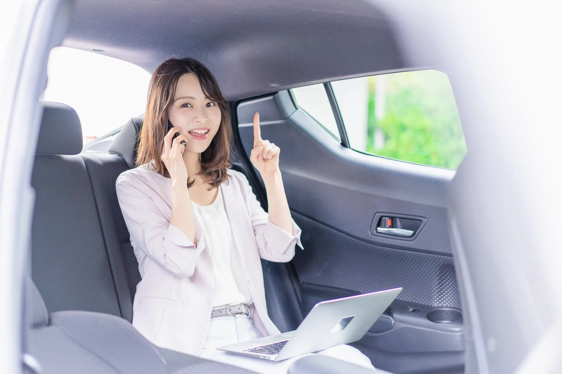 オンライン自動車教習所グループの料金体系と特徴