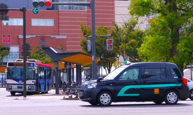 自動車免許は「いらない」と感じる人・若者が増えている理由